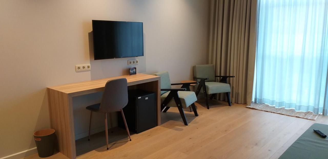 Hotel B - Boskapelhoeve ブヘンハウト エクステリア 写真